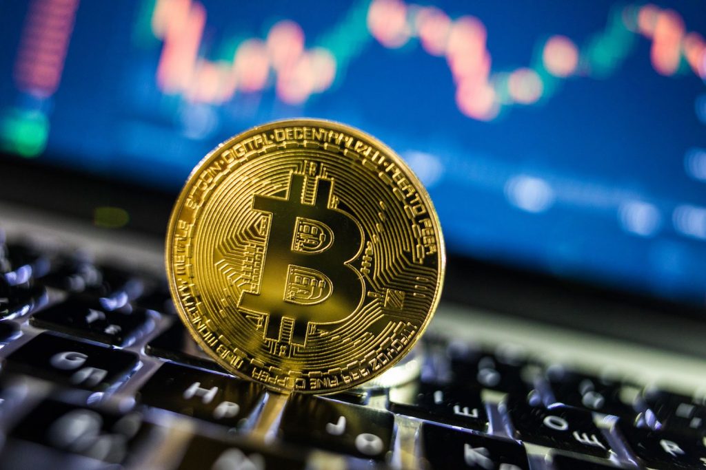 Acquistare Bitcoin controllando analisi e quotazioni aggiornate